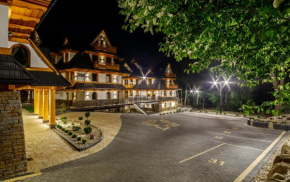 Отель TatryTop Zakopiańskie Tarasy Premium & SPA  Закопане
